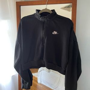 Nike cropped black 1/4 zip hoodie size Large